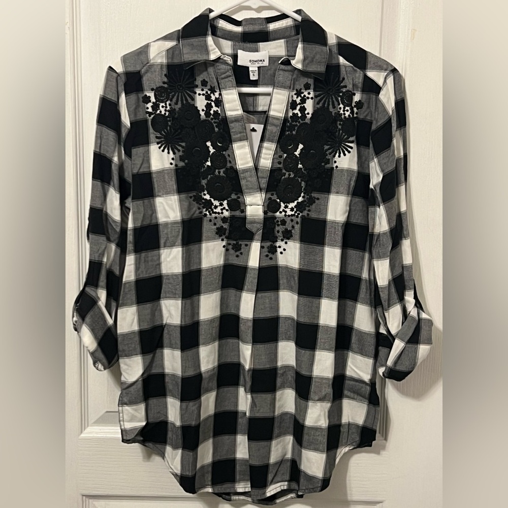 Sonoma Black and White Embellished Tunic with Collar